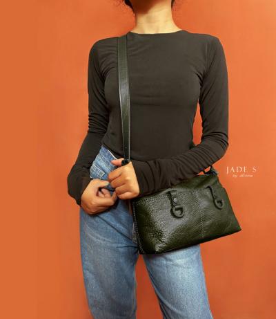 Jade S Hitam