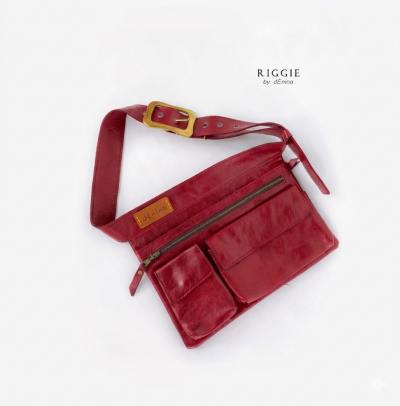 Riggie Maroon